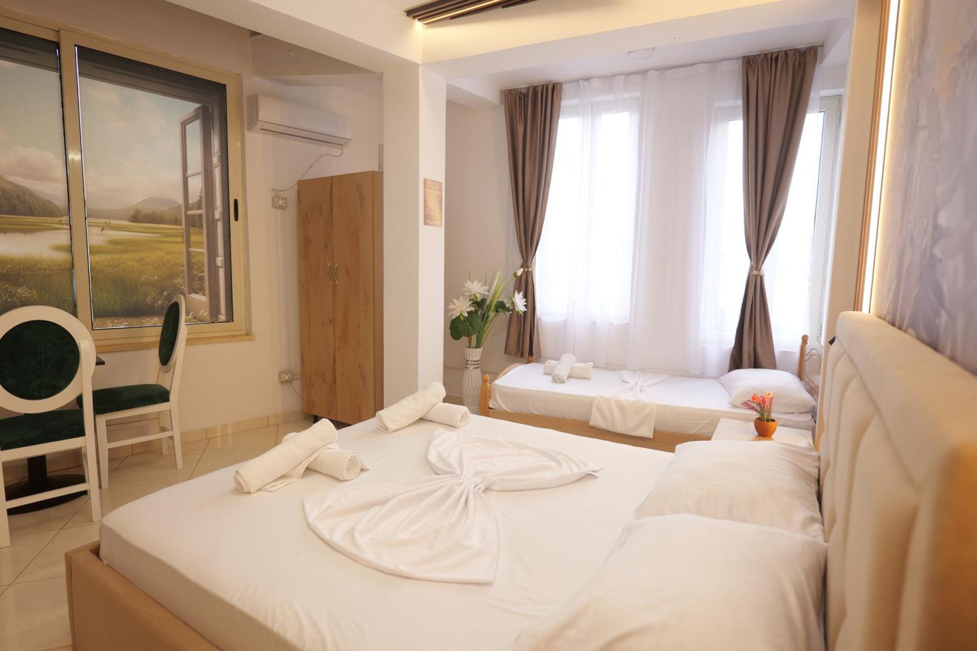 Golden Sleep Hostel Shkodër Eksteriør billede