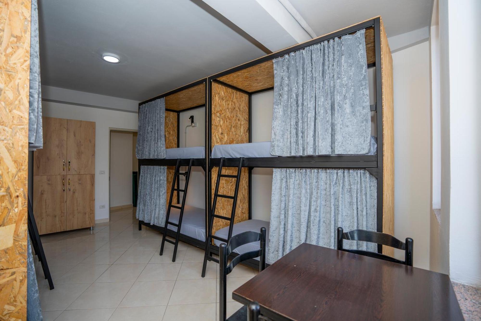 Golden Sleep Hostel Shkodër Eksteriør billede