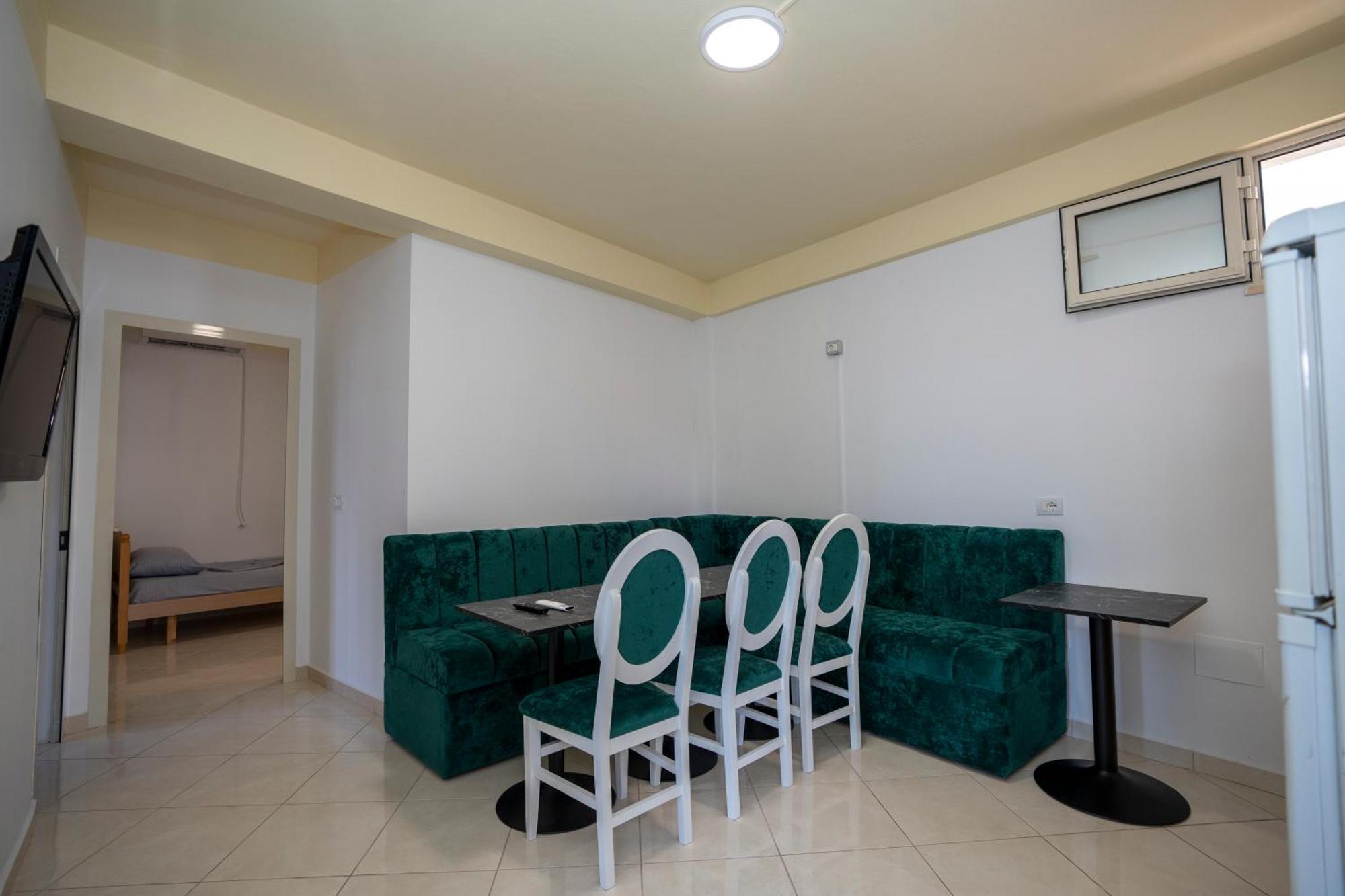 Golden Sleep Hostel Shkodër Eksteriør billede