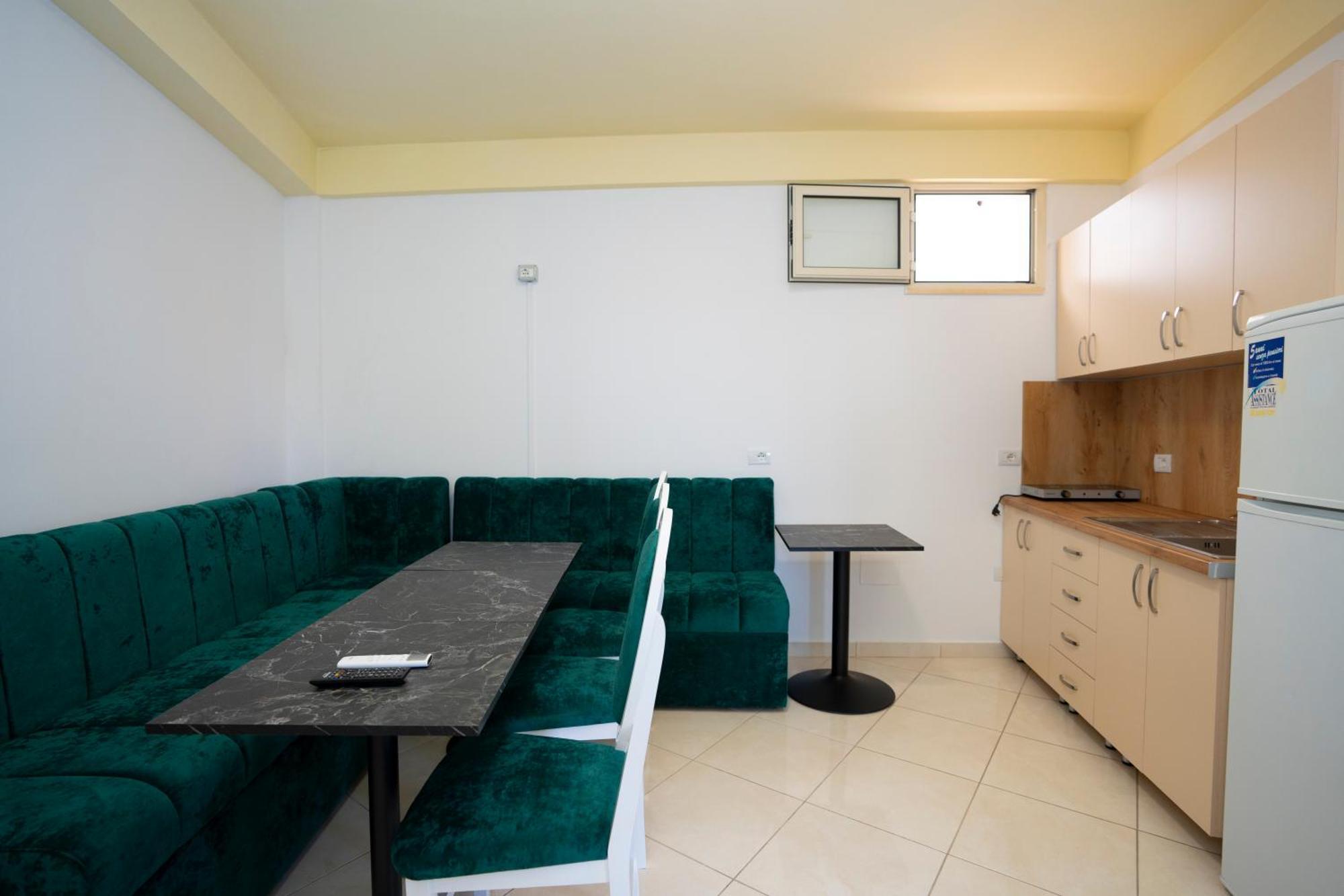 Golden Sleep Hostel Shkodër Eksteriør billede